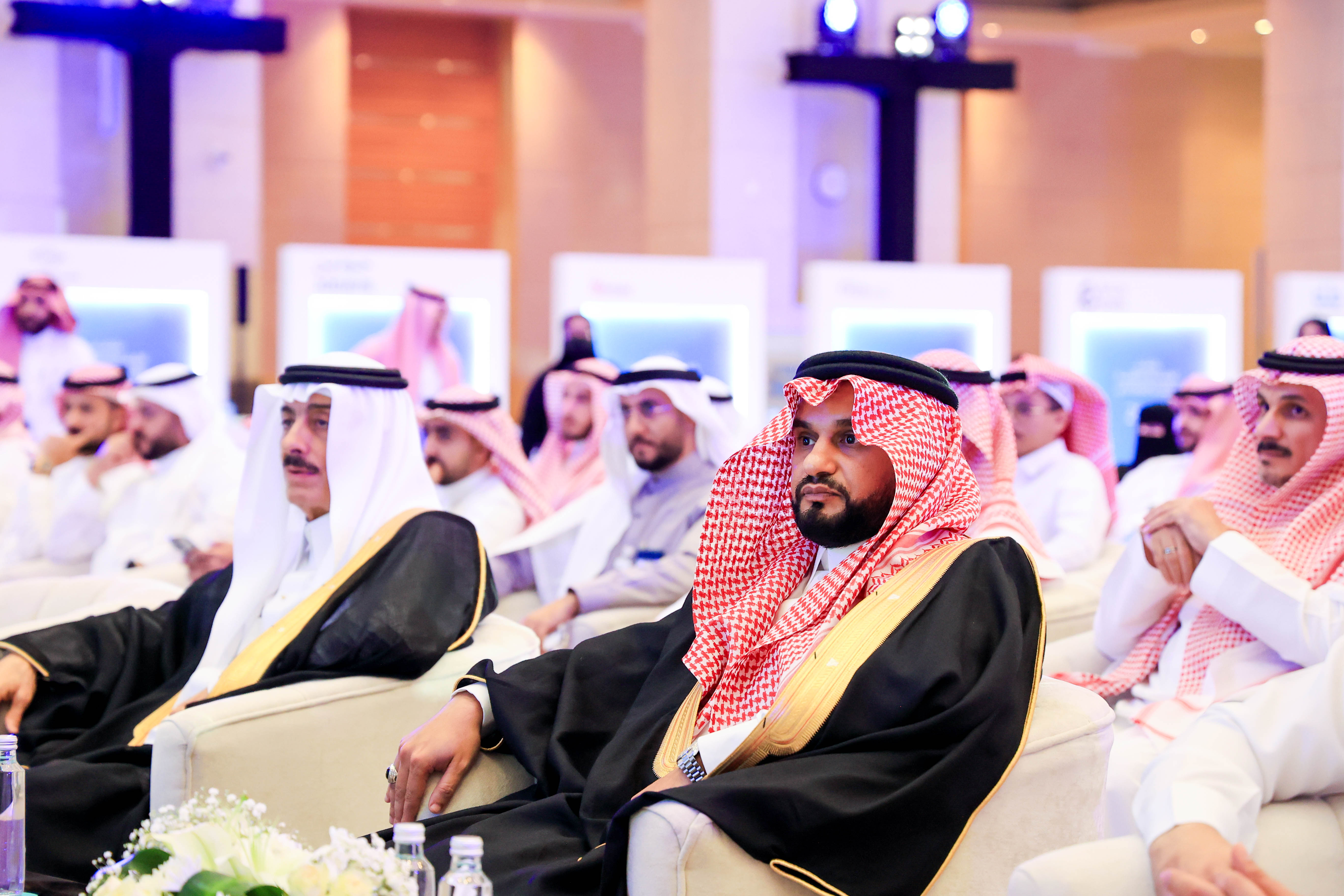 نيابةً عن رئيس الجامعة الإسلامية حضر وكيل الجامعة للدراسات العليا والبحث العلمي أ. د. علي بن موسى الزهراني "ملتقى الكفاءات التقنية والذكاء الاصطناعي 2024"